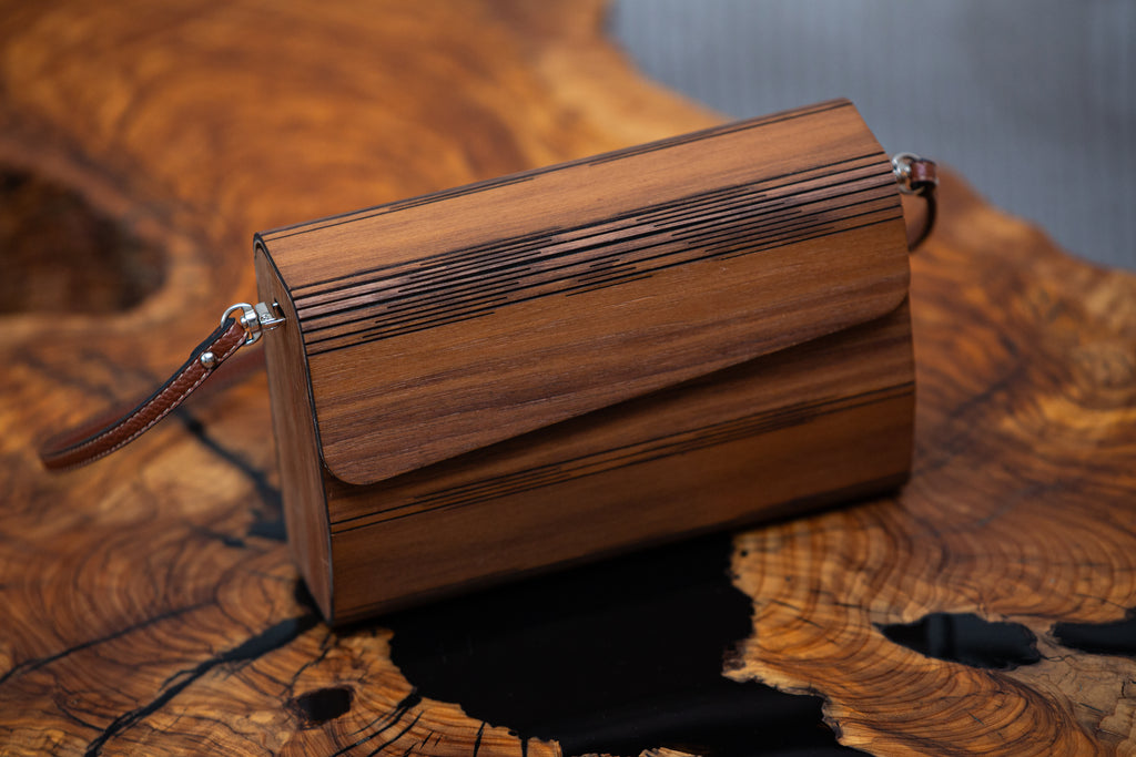 Holzhandtasche – Tragholz