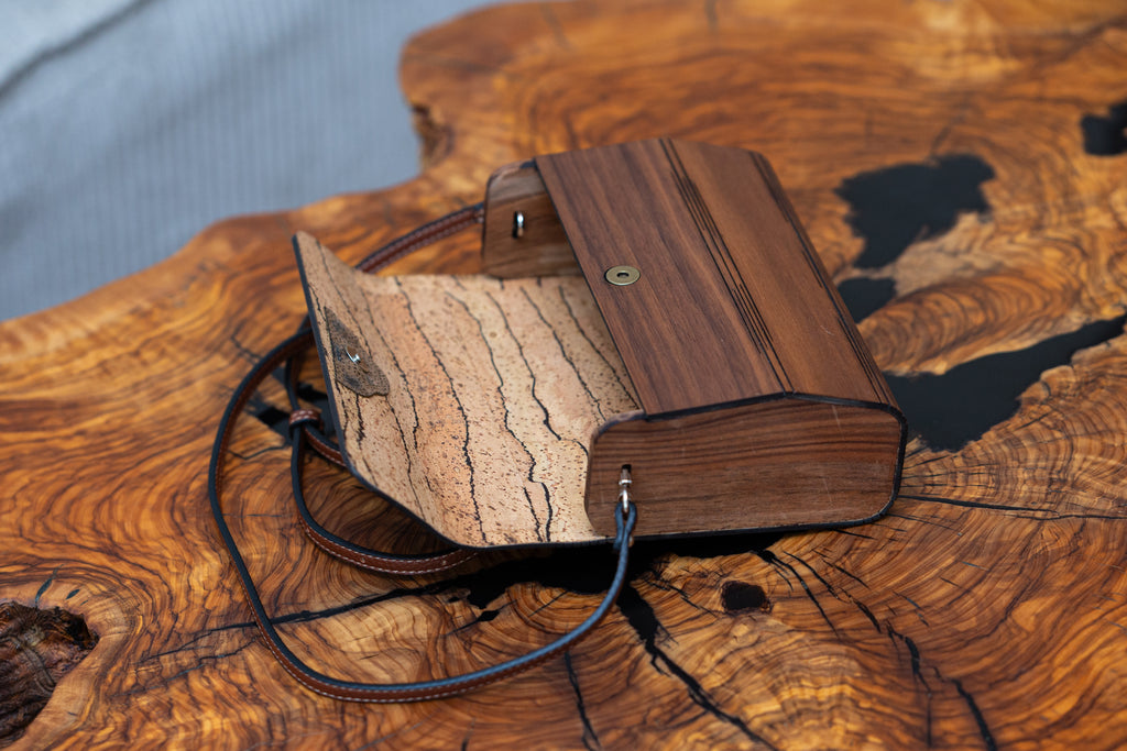 Holzhandtasche – Tragholz